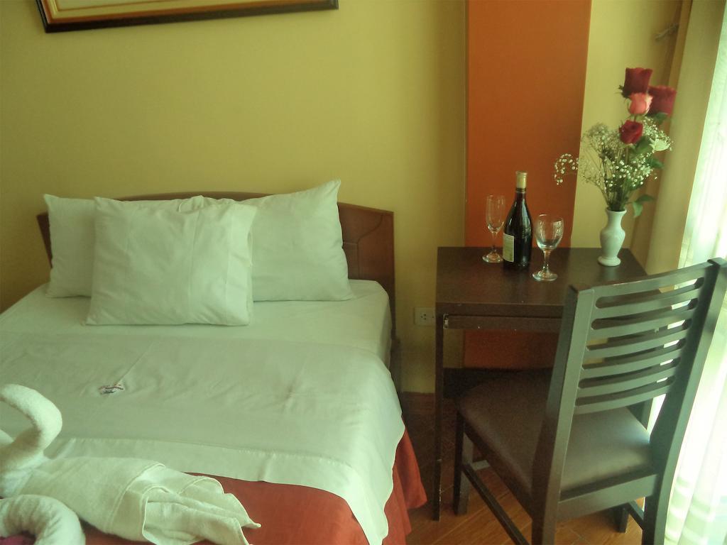 Hotel Primavera ชิกลาโย ห้อง รูปภาพ