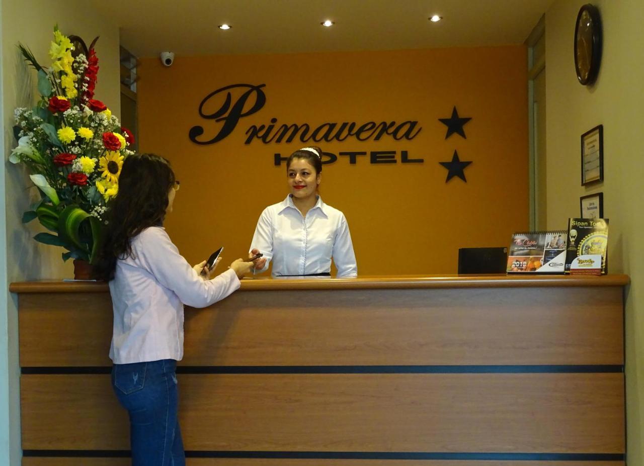Hotel Primavera ชิกลาโย ภายนอก รูปภาพ
