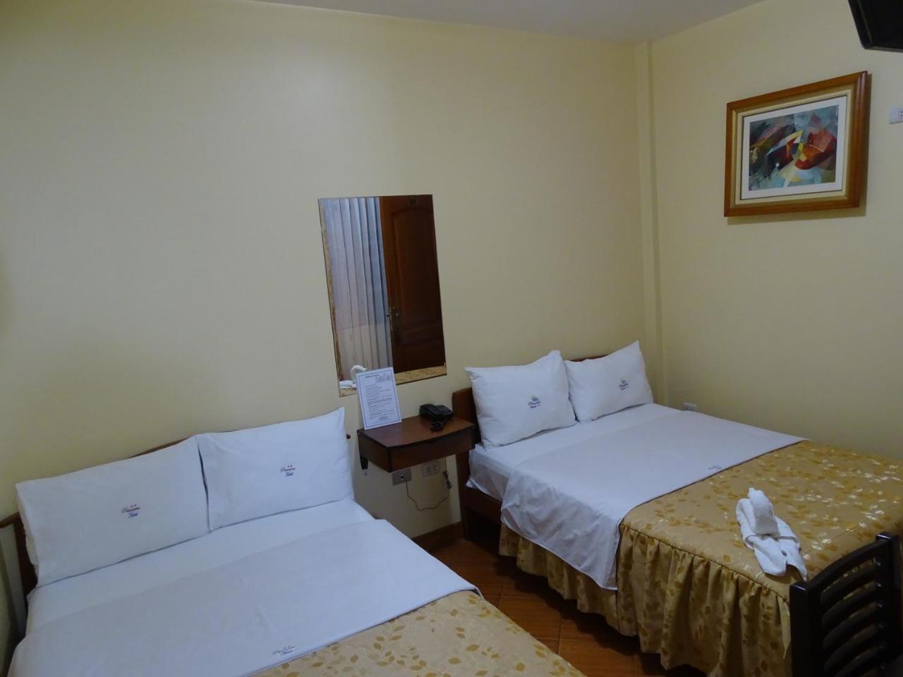 Hotel Primavera ชิกลาโย ภายนอก รูปภาพ